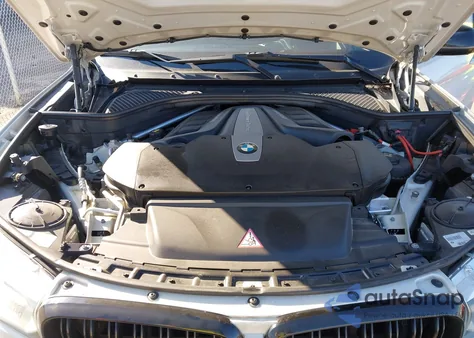 2016 BMW X6 xDrive50I z USA, uszkodzony, nr VIN 5UXKU6C51G0R33793